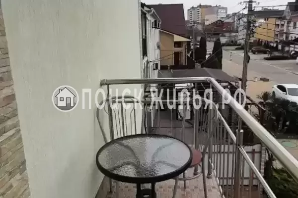 «На Уютной»