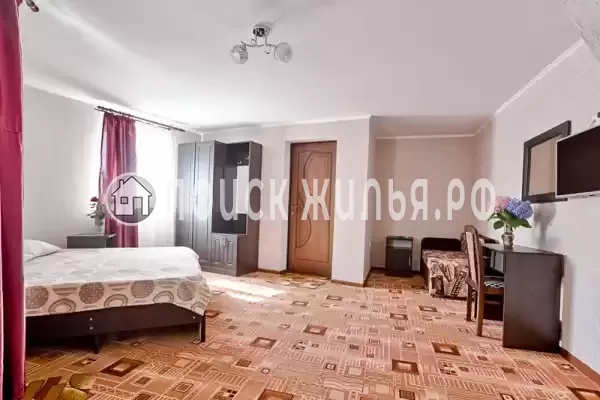 «Лазурный»