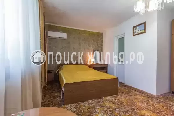 «Над аквалоо»