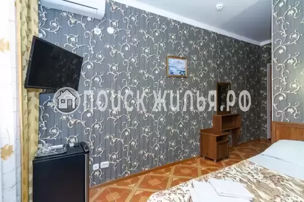 Гостиница «Лакис»