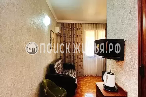 Гостиница «Лакис»