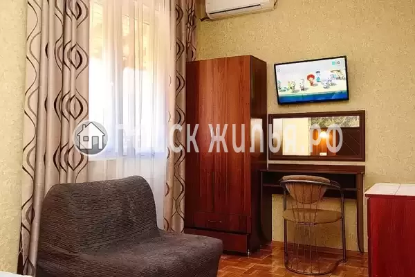 Гостиница «Лакис»