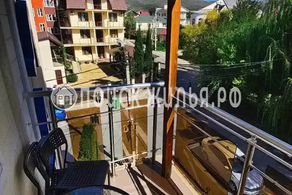 Гостиница «Лакис»