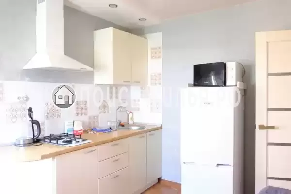 «На Толстого 32а» «На Толстого 32а»