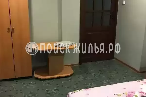 «На Пограничников»