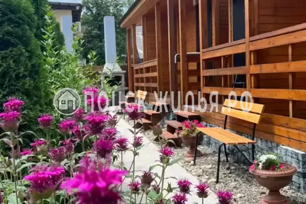 «Дельфин на Приморской»