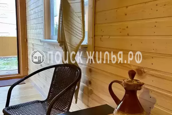 «Дельфин на Приморской»