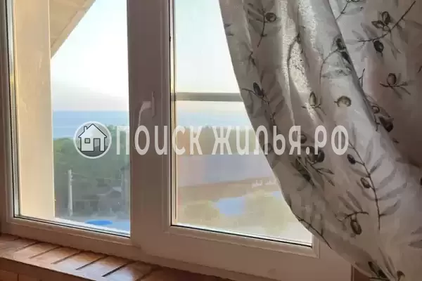 «Дельфин на Приморской»