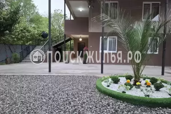 Гостевой дом «Raiskiy Ugolok» Гостевой дом «Raiskiy Ugolok»