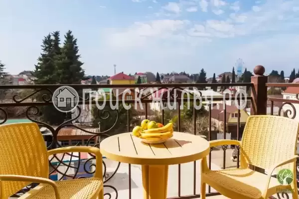 Отель «Лаура»