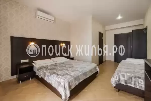 Отель «Лаура»