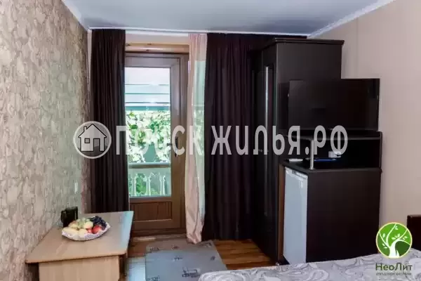 Отель «Лаура»