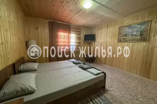 «На Коммунистической»