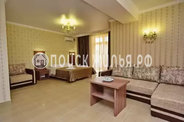 Отель «Кастро»