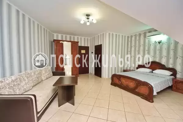 Отель «Кастро»