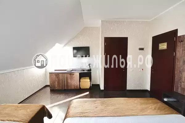 Отель «Кастро»