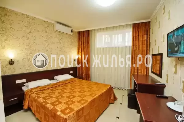 Отель «Кастро»