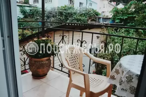 «На Лазарева 186»