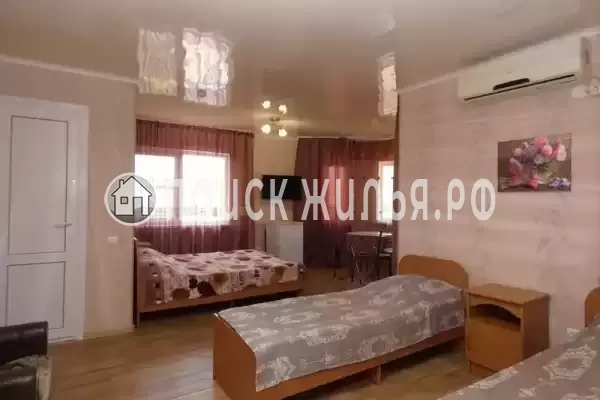 «Морской берег»