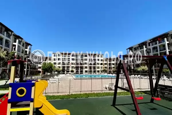 Квартира «С бассейнами»