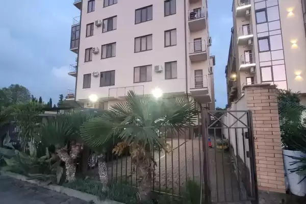 Квартира «Пять минут до моря» Квартира «Пять минут до моря»