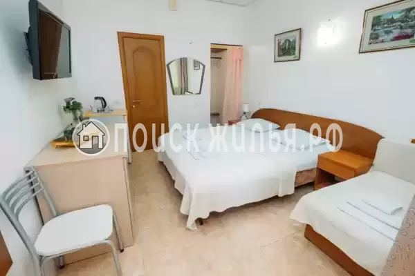 База отдыха «Поющие в терновнике»