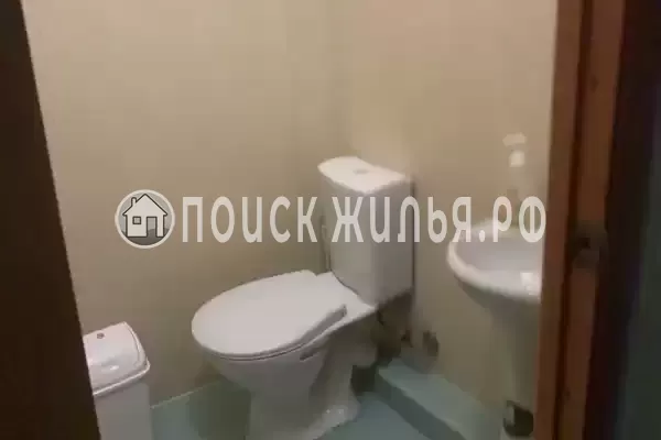 «Под шелковицей»