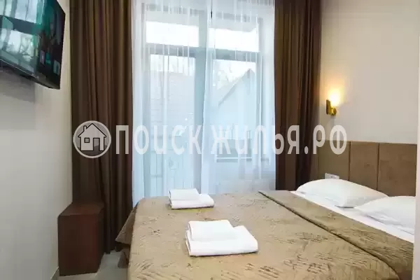 Отель, Революционная, д.94