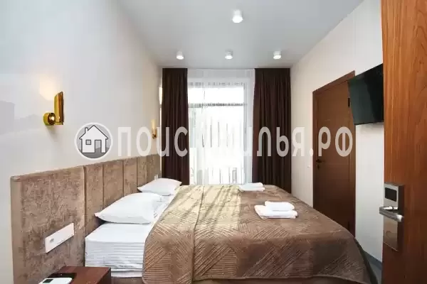 Отель, Революционная, д.94