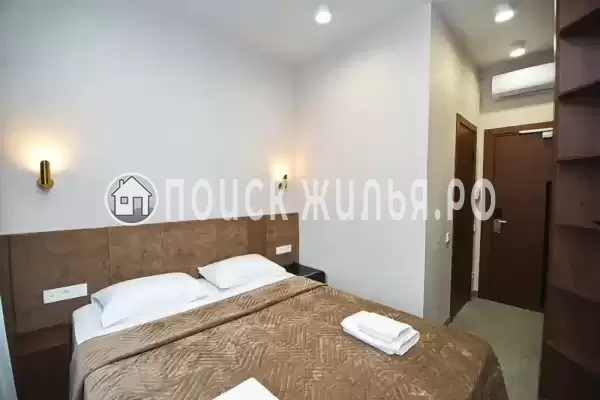 Отель, Революционная, д.94