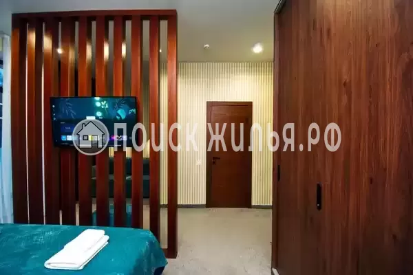 Отель, Революционная, д.94