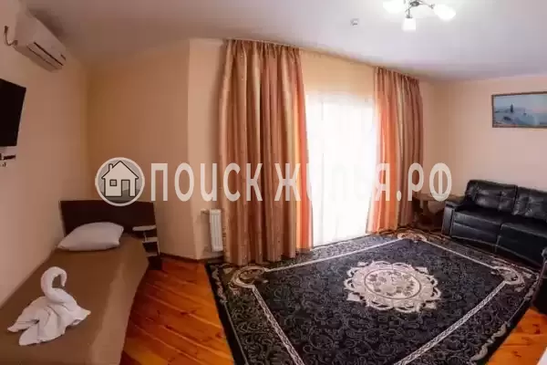 Частный сектор «Коттедж семейного отдыха Крымские друзья»