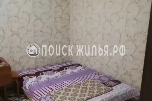 «Под пальмами» «Под пальмами»