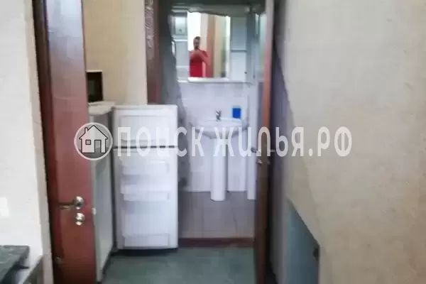 «Под пальмами» «Под пальмами»