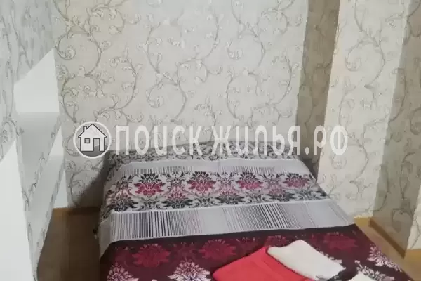 «Под пальмами» «Под пальмами»