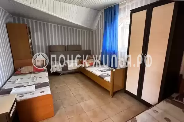 «Венецианский двор»