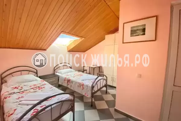 Частный сектор «Домик у реки»