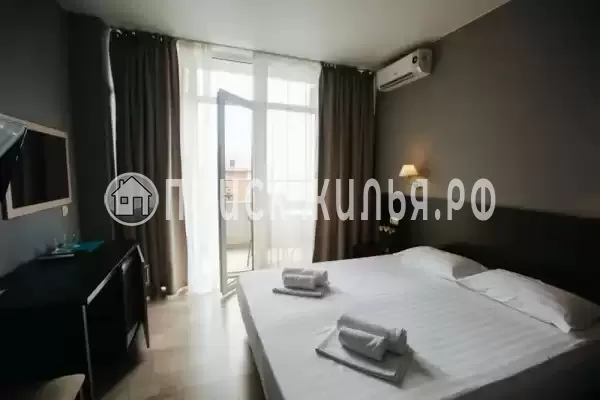 Отель «Айсберг» Отель «Айсберг»