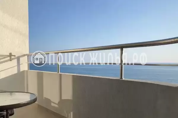 Отель «Айсберг» Отель «Айсберг»