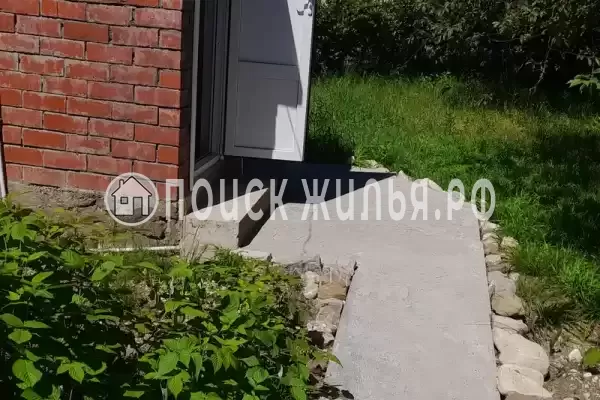 Частный сектор «Коттеджи У Люси»