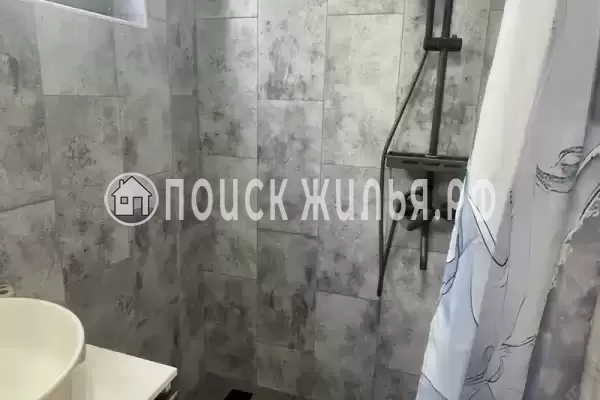 «250 метров от моря»