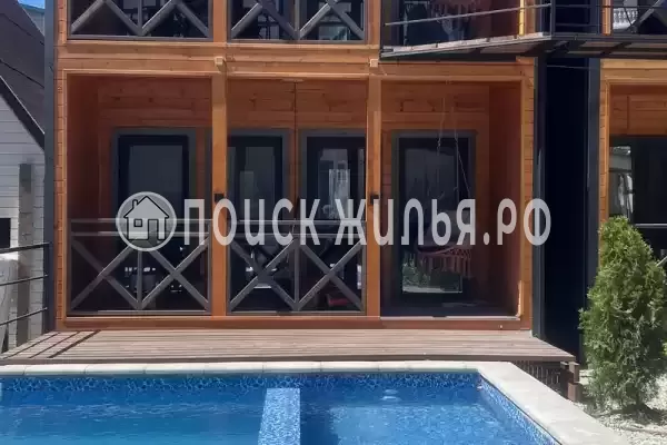 «250 метров от моря»