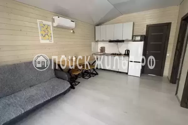 «250 метров от моря»