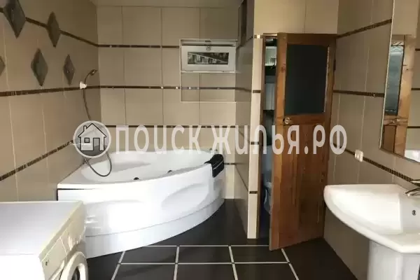 «У моря» «У моря»