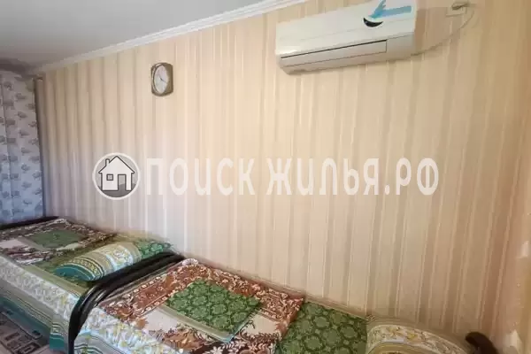 «Тихий дворик в бетте»