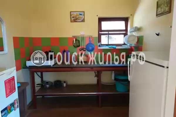 «Тихий дворик в бетте»