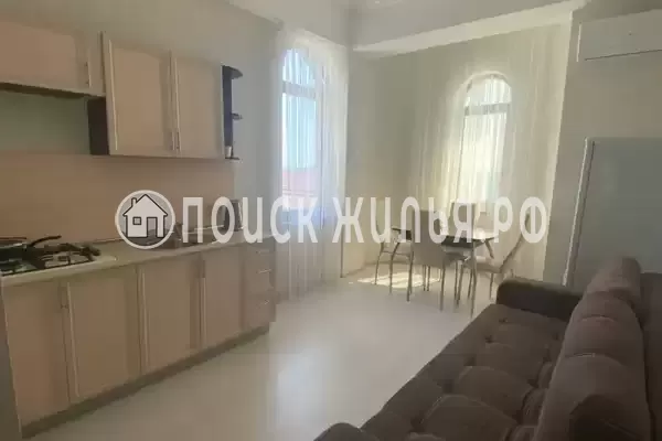 «Вернисаж»