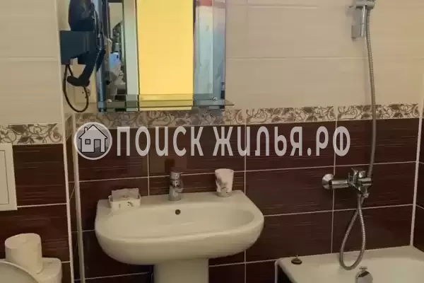 «Вернисаж»