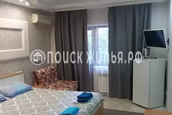 Черноморская, д.4