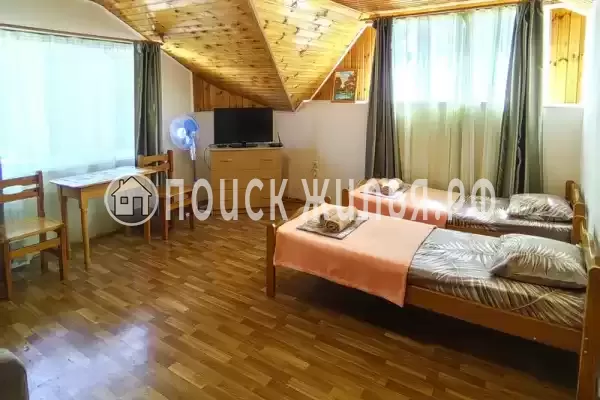 «Царский двор»